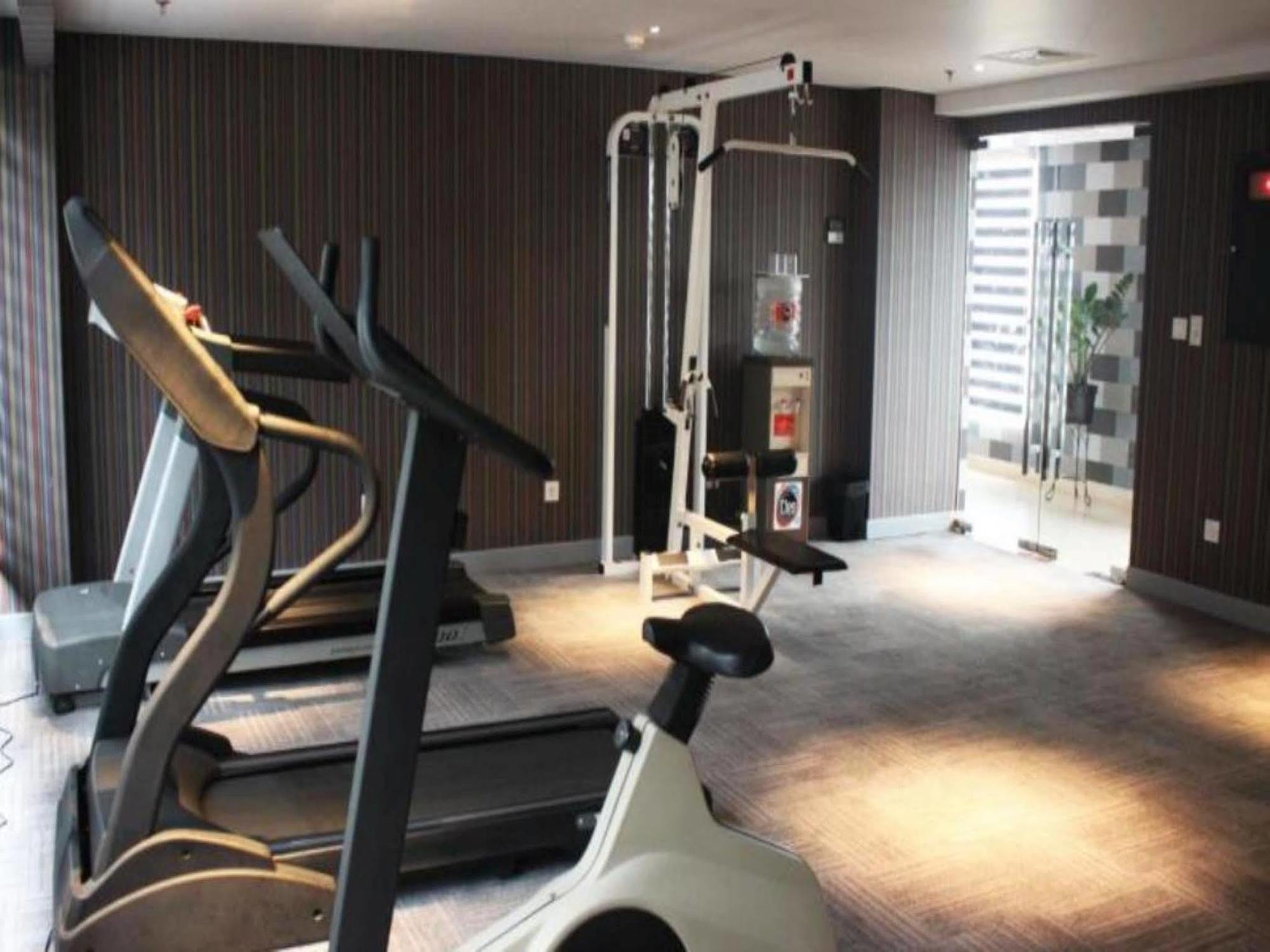 Crown Managed By Midtown Indonesia Hotel 4*
